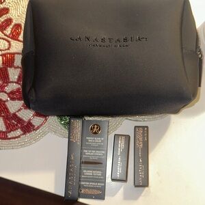 Anastasia Black Toiletry Bag Eye Bundle - Brow Wiz, Clear Brow Gel & Lash Sculpt